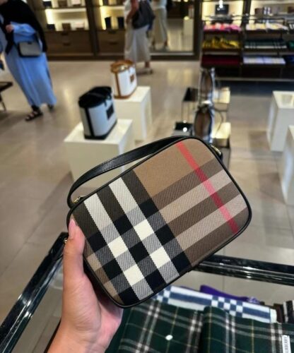 Burberry經典格紋相機包（小號）