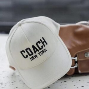 COACH刺繡棒球帽